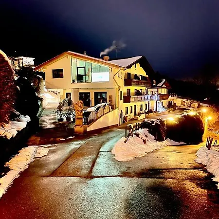 Toechterle * Telfes im Stubai