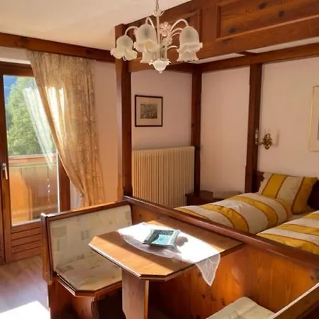 Landhaus Toechterle Апартаменты *